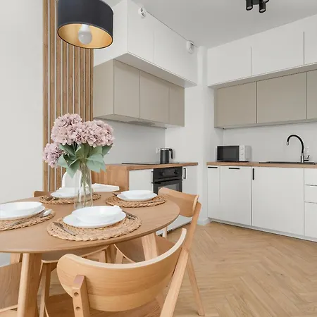 Stylowy Apartament W Odcieniach Bezu Balkon & Parking By Noclegi Renters Wroclaw Exterior photo