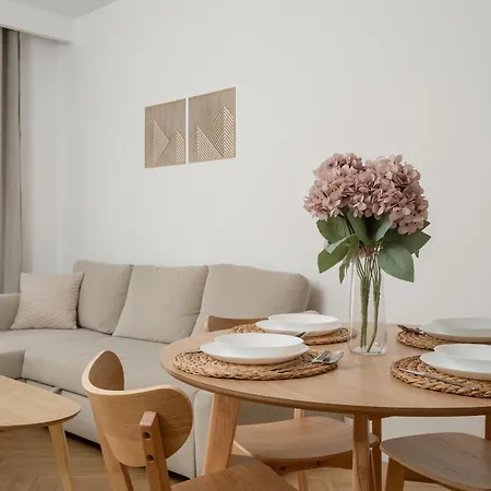 Stylowy Apartament W Odcieniach Bezu Balkon & Parking By Noclegi Renters Wroclaw Exterior photo