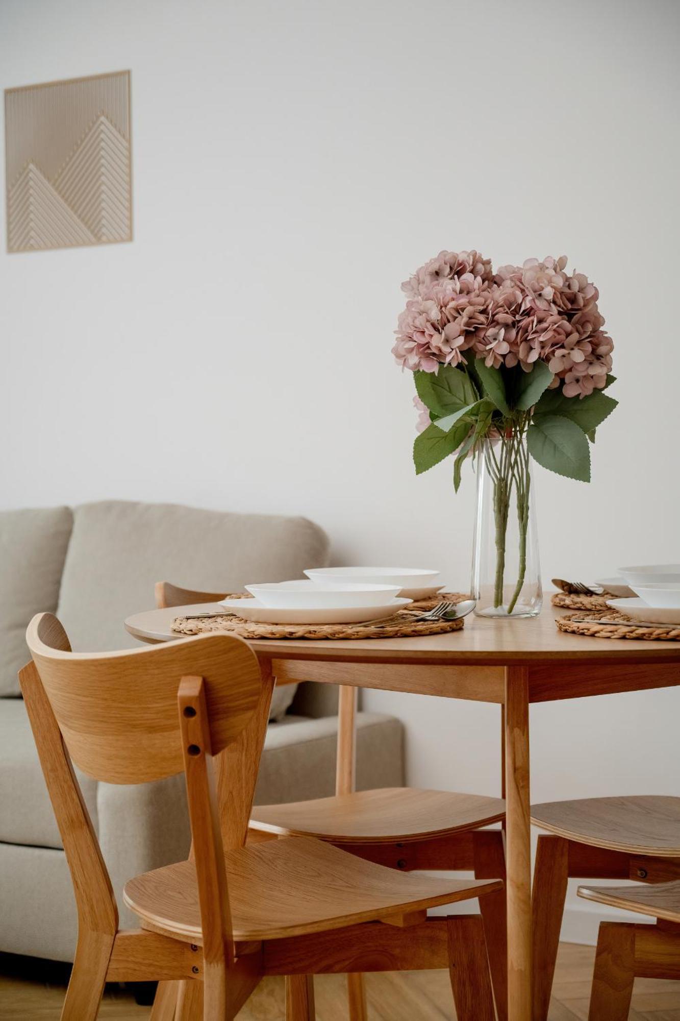 Stylowy W Odcieniach Bezu Balkon & Parking By Renters