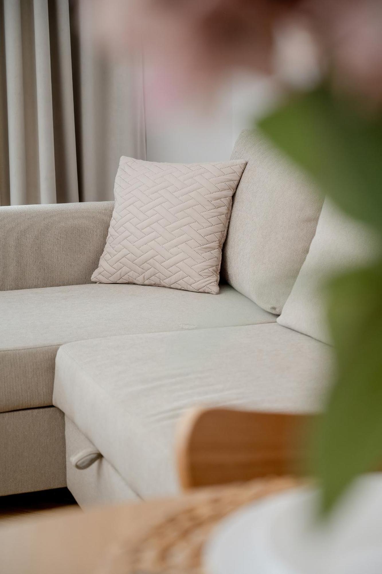 Stylowy W Odcieniach Bezu Balkon & Parking By Renters Wroclaw