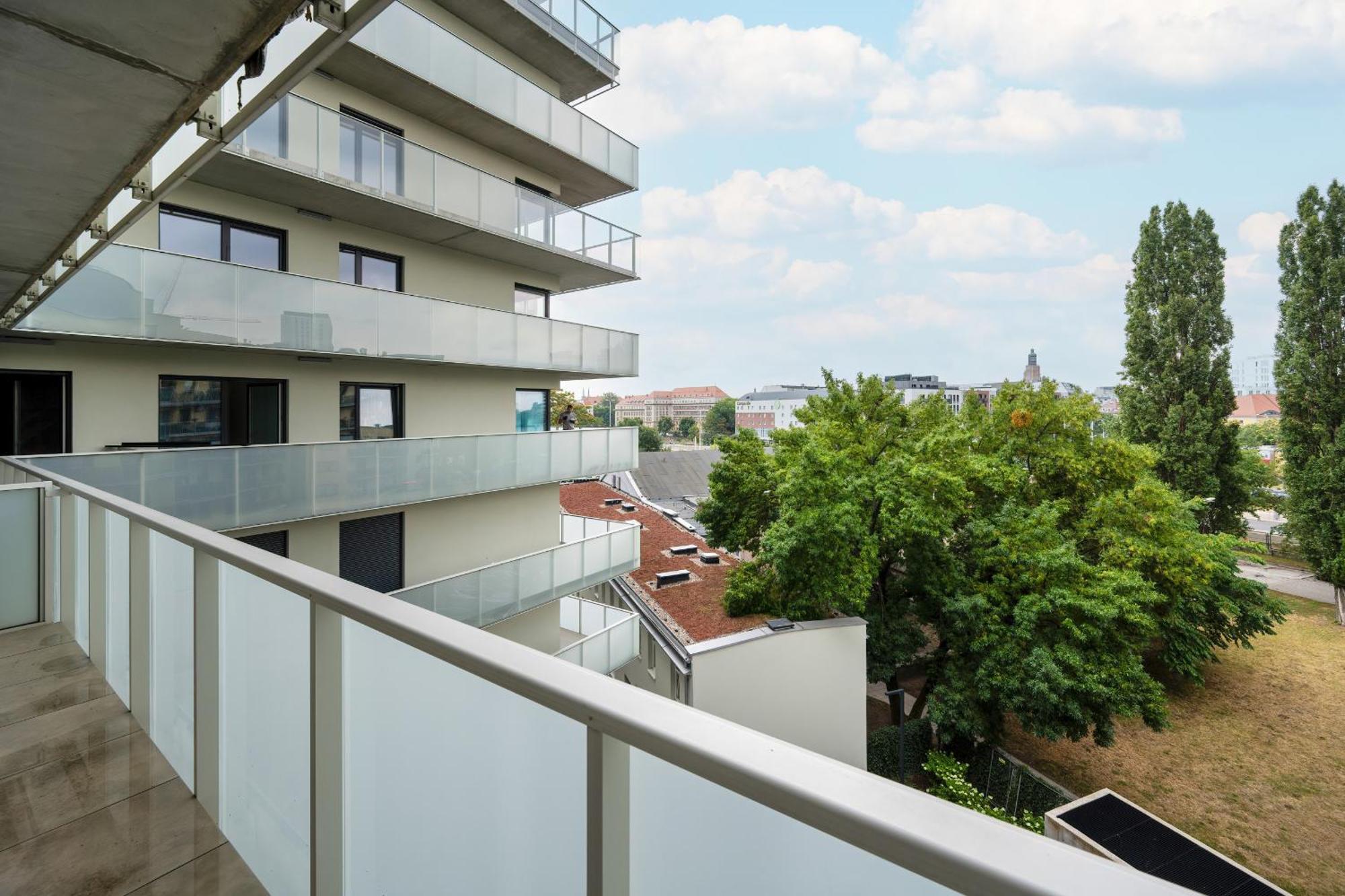 Stylowy W Odcieniach Bezu Balkon & Parking By Renters Apartment Wroclaw